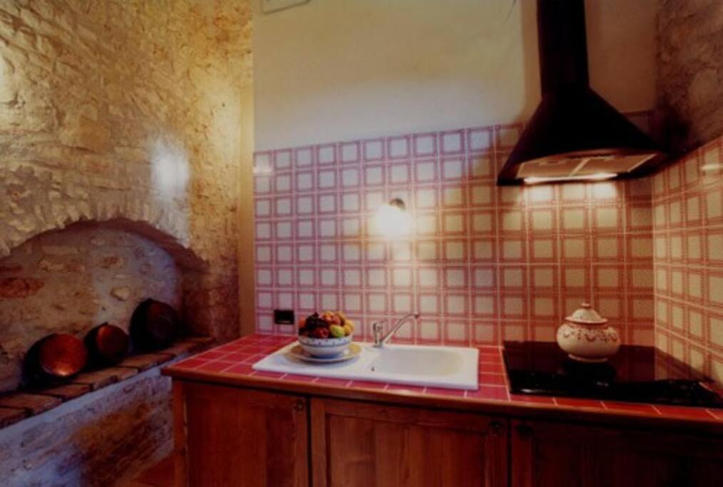 All Stone Horse Stable Converted To Elegant Apartment - Baltimora Spoleto Exteriér fotografie