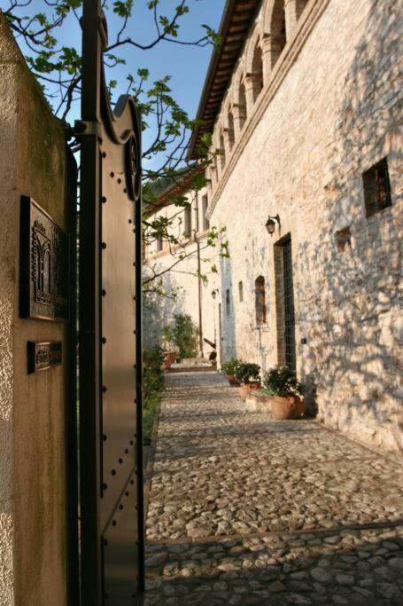 All Stone Horse Stable Converted To Elegant Apartment - Baltimora Spoleto Exteriér fotografie